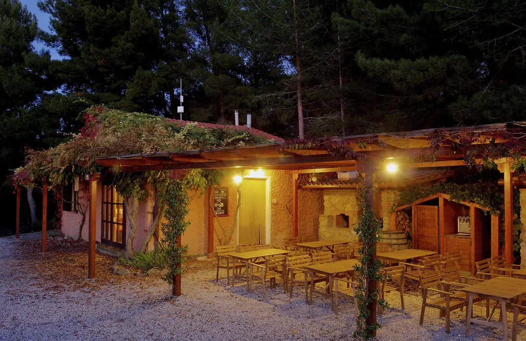Agriturismo Fattoria La Prugnola-1